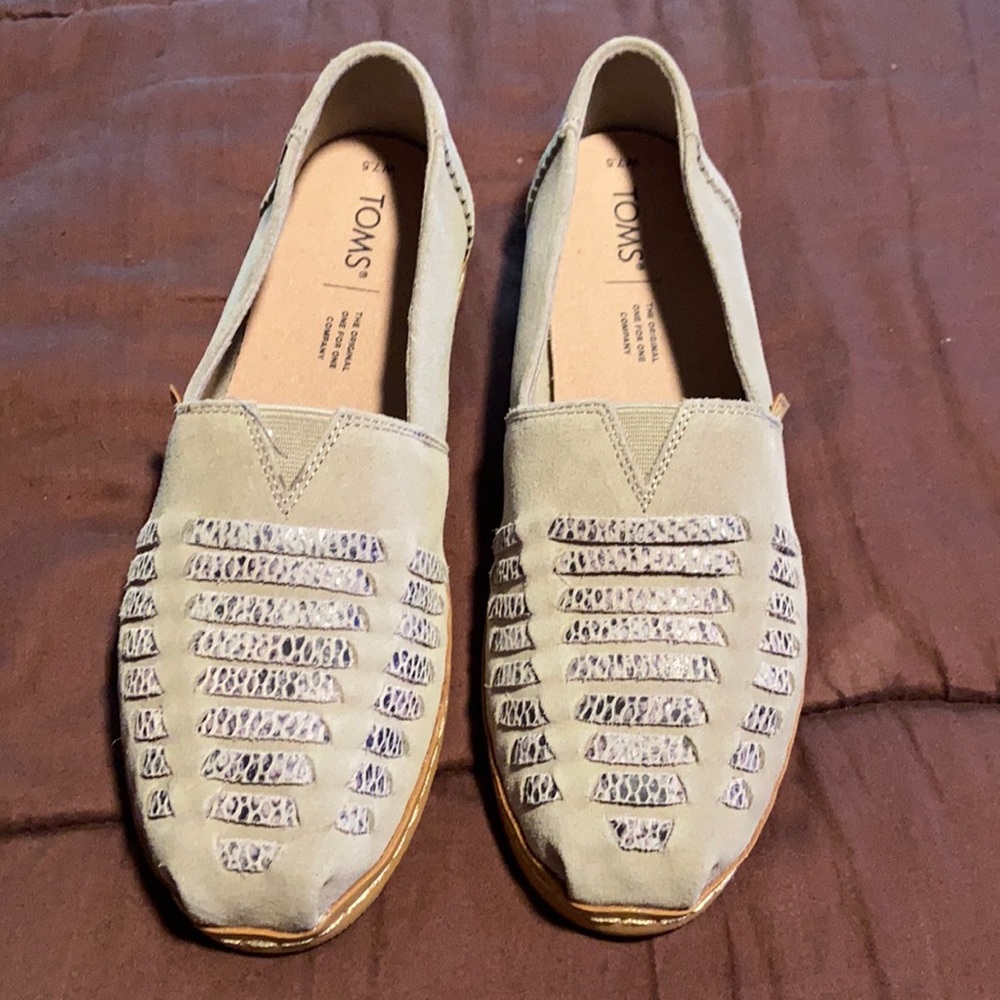 Women’s Slip-on Shoes by Toms.  NWOT!